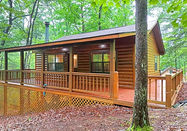 $389,900 | 31 Eagle Feather Drive, Blue Ridge, GA 30513