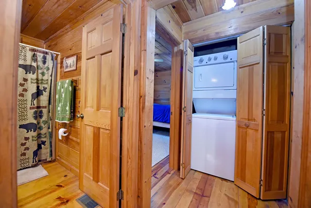 $389,900 | 31 Eagle Feather Drive, Blue Ridge, GA 30513