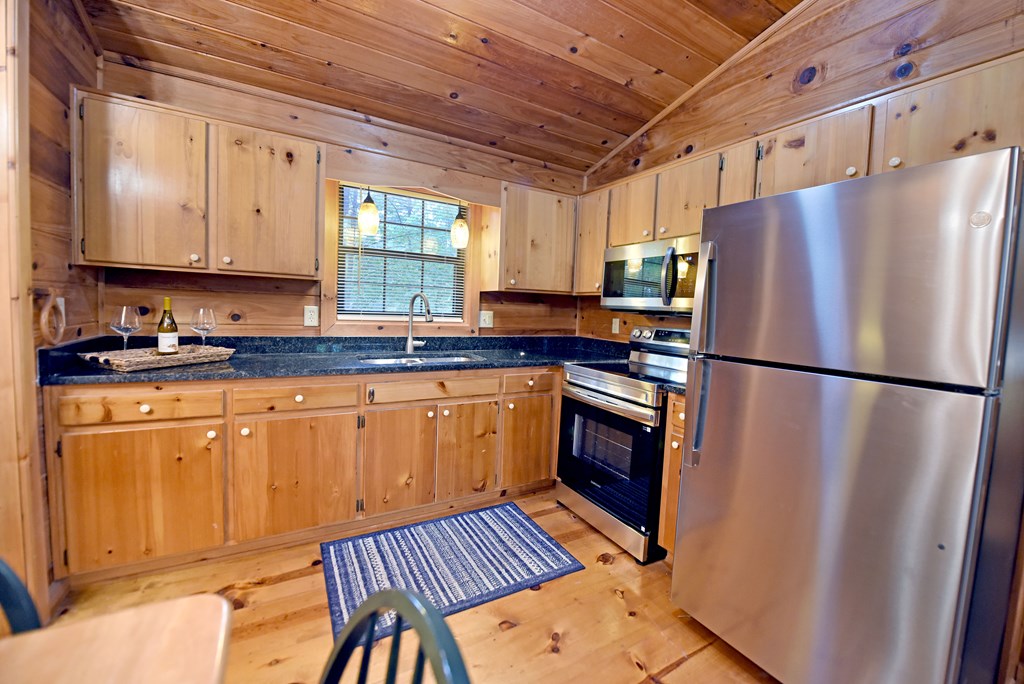 31 Eagle Feather Drive Blue Ridge, GA 30513 - Photo 15 of 34