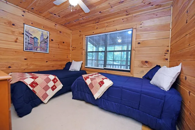 $389,900 | 31 Eagle Feather Drive, Blue Ridge, GA 30513