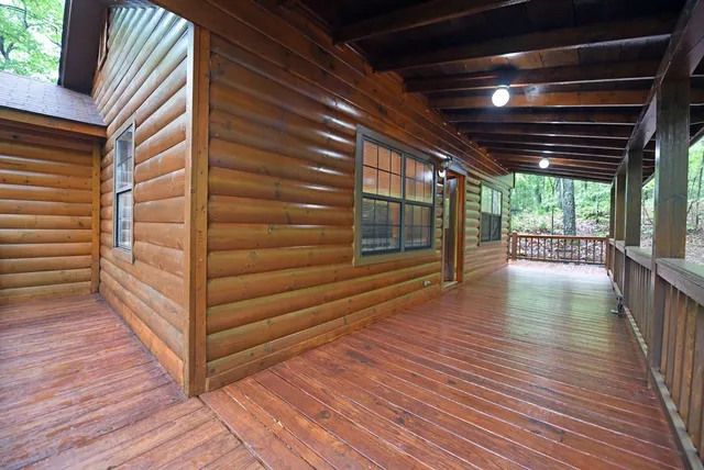 $389,900 | 31 Eagle Feather Drive, Blue Ridge, GA 30513