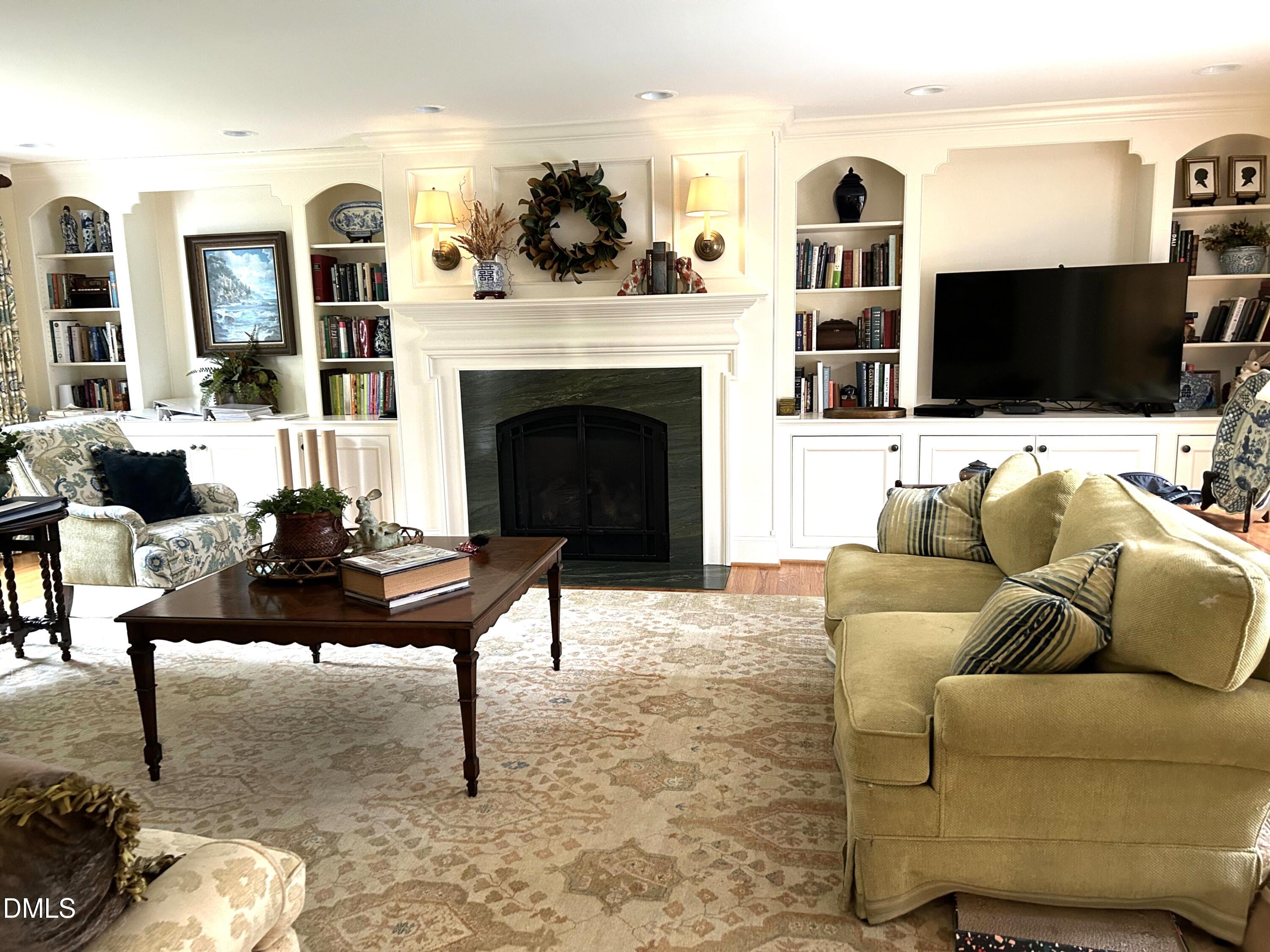 Wheeler living roomIMG_4270 3