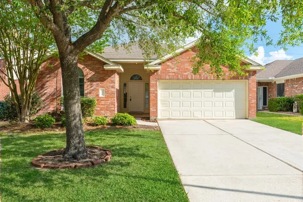 $1,900 | 6526 Bella Noche Drive, Spring, TX 77379