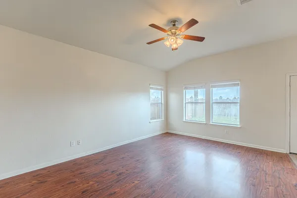 $1,900 | 6526 Bella Noche Drive, Spring, TX 77379