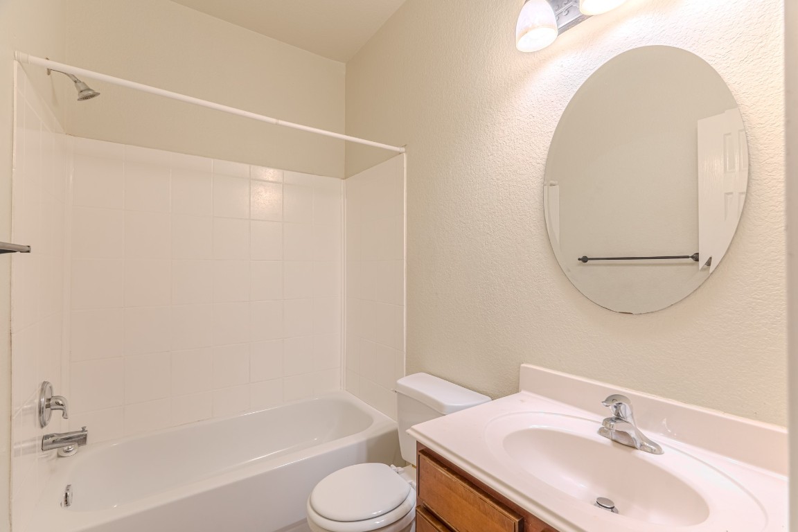 6526 Bella Noche Drive Spring, TX 77379 - Photo 38 of 46 a bathroom with a sink toilet and shower