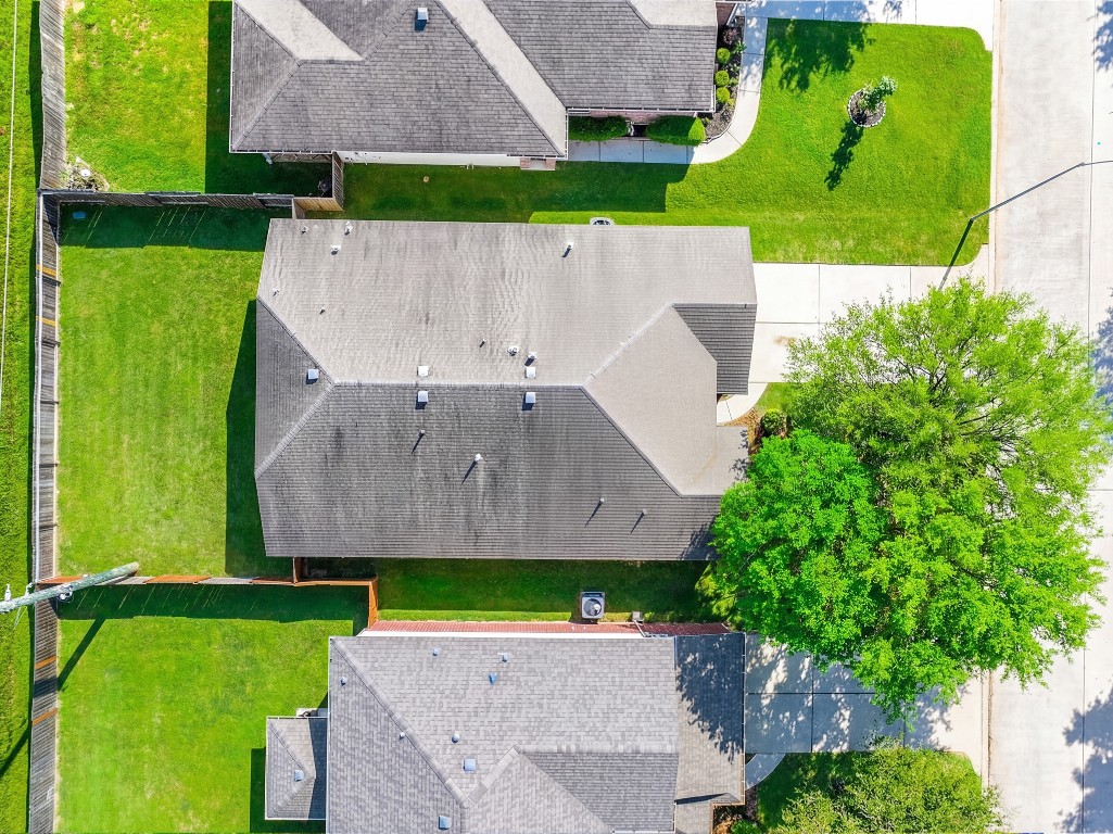 6526 Bella Noche Drive Spring, TX 77379 - Photo 7 of 46 an aerial view of a house with a garden