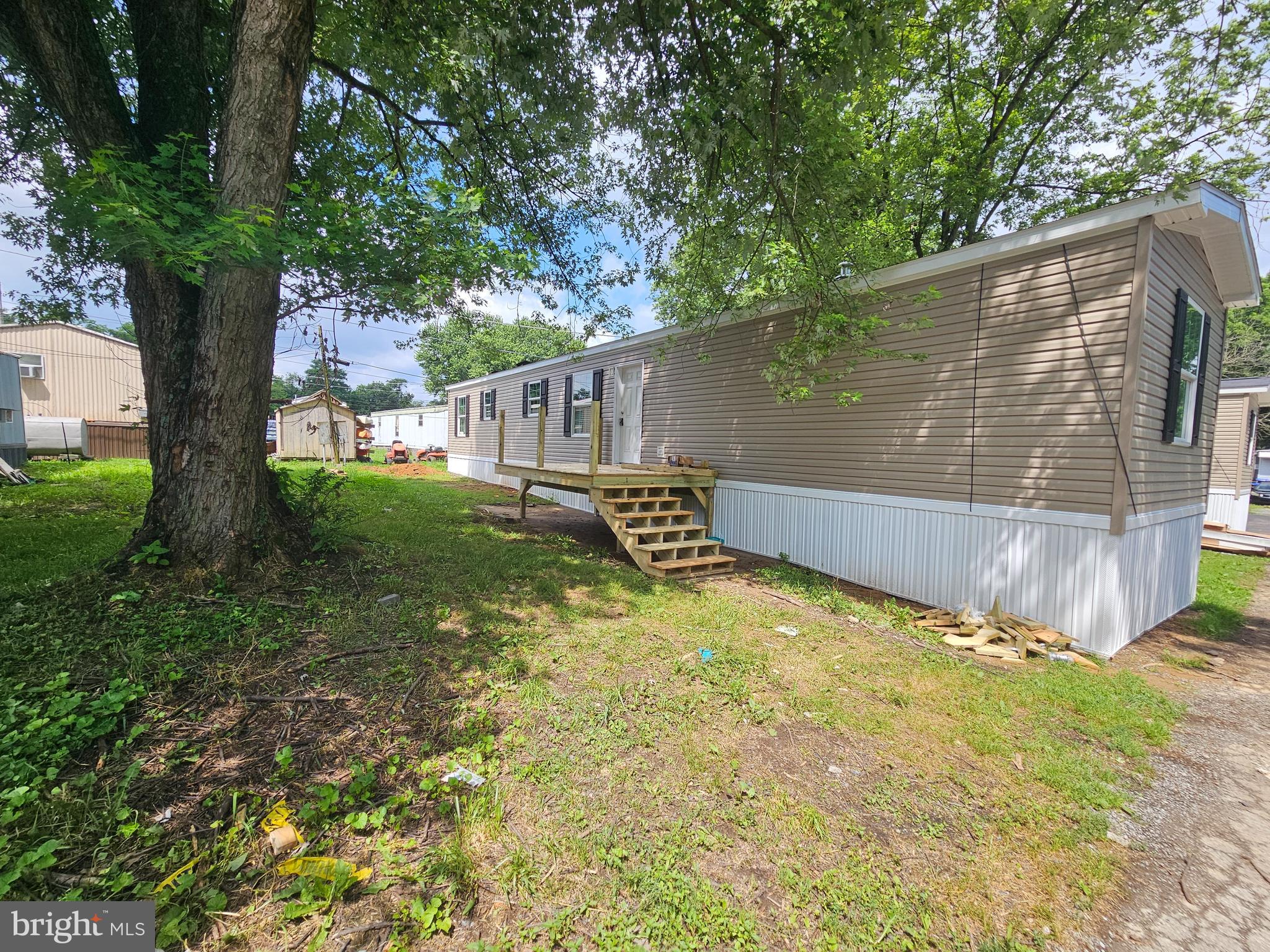 300 Ridge Road, Unit 41 Etters, PA 17319 - Photo 3 of 23 Gallery Image 3