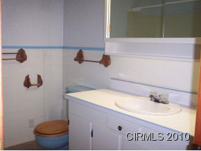 3402 North Huntington Road Marion, IN 46952 - Photo 5 of 11 Gallery Image 5