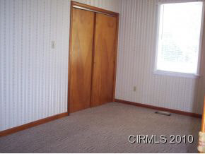 3402 North Huntington Road Marion, IN 46952 - Photo 6 of 11 Gallery Image 6