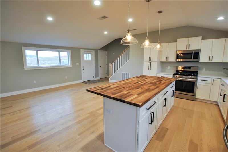 116 Grimm Road Sarver, PA 16055 - Photo 9 of 22