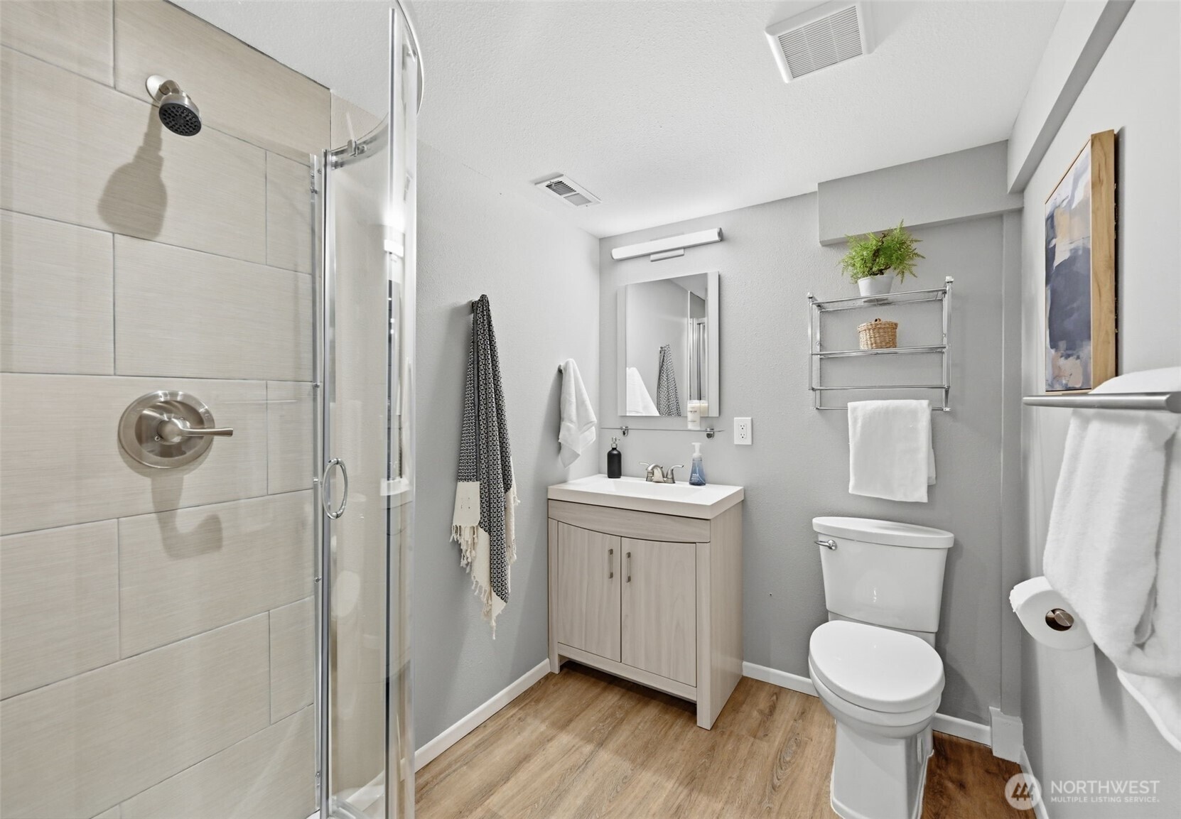 9402 36th Avenue Southwest Seattle, WA 98126 - Photo 19 of 33