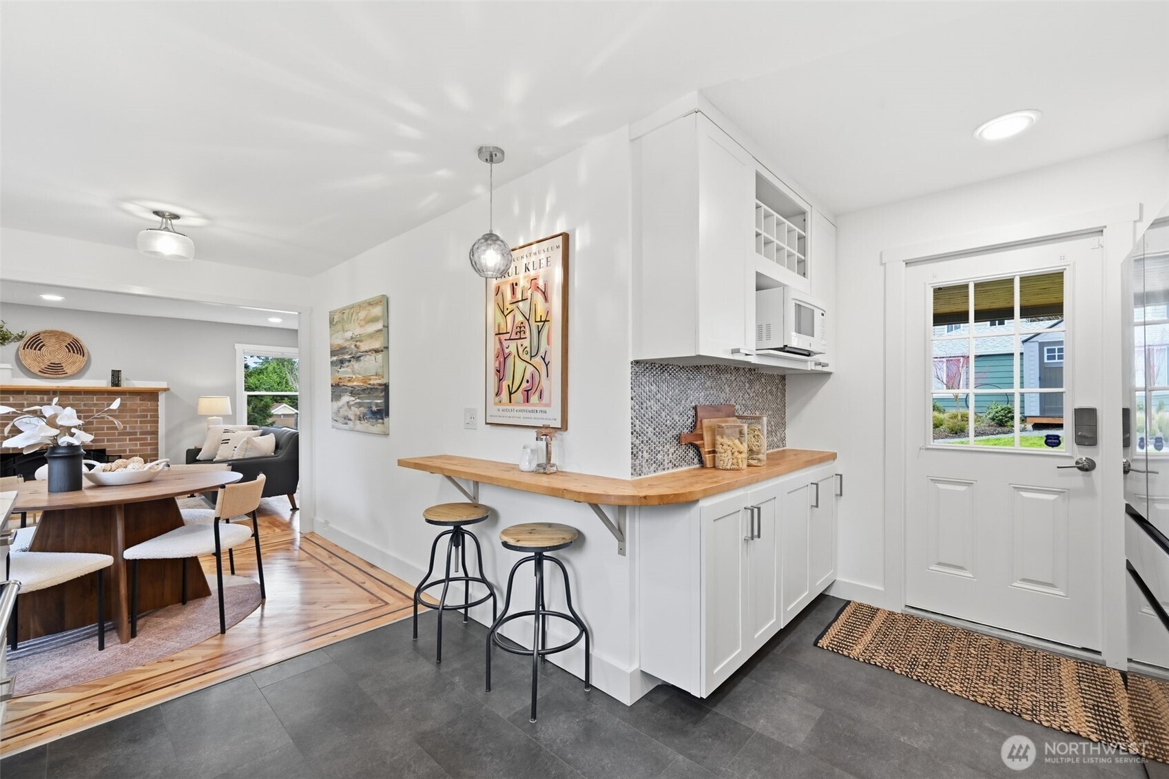 9402 36th Avenue Southwest Seattle, WA 98126 - Photo 10 of 33