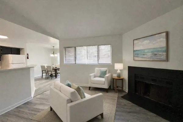 $875 | 7200 West T C Jester Boulevard, Unit 2502, Houston, TX 77088