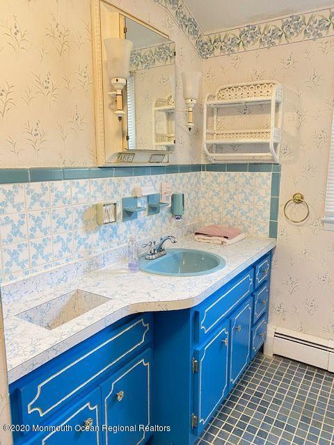 235 Lester Road Toms River, NJ 08753 - Photo 18 of 23 MAIN BATH