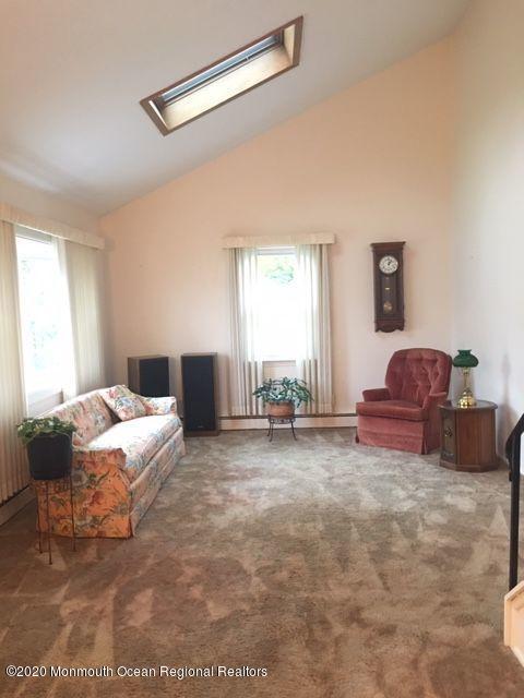 235 Lester Road Toms River, NJ 08753 - Photo 3 of 23 LIVING ROOM