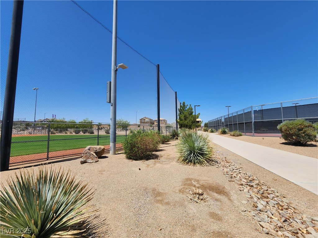 987 Wembly Hills Place Henderson, NV 89011 - Photo 36 of 44