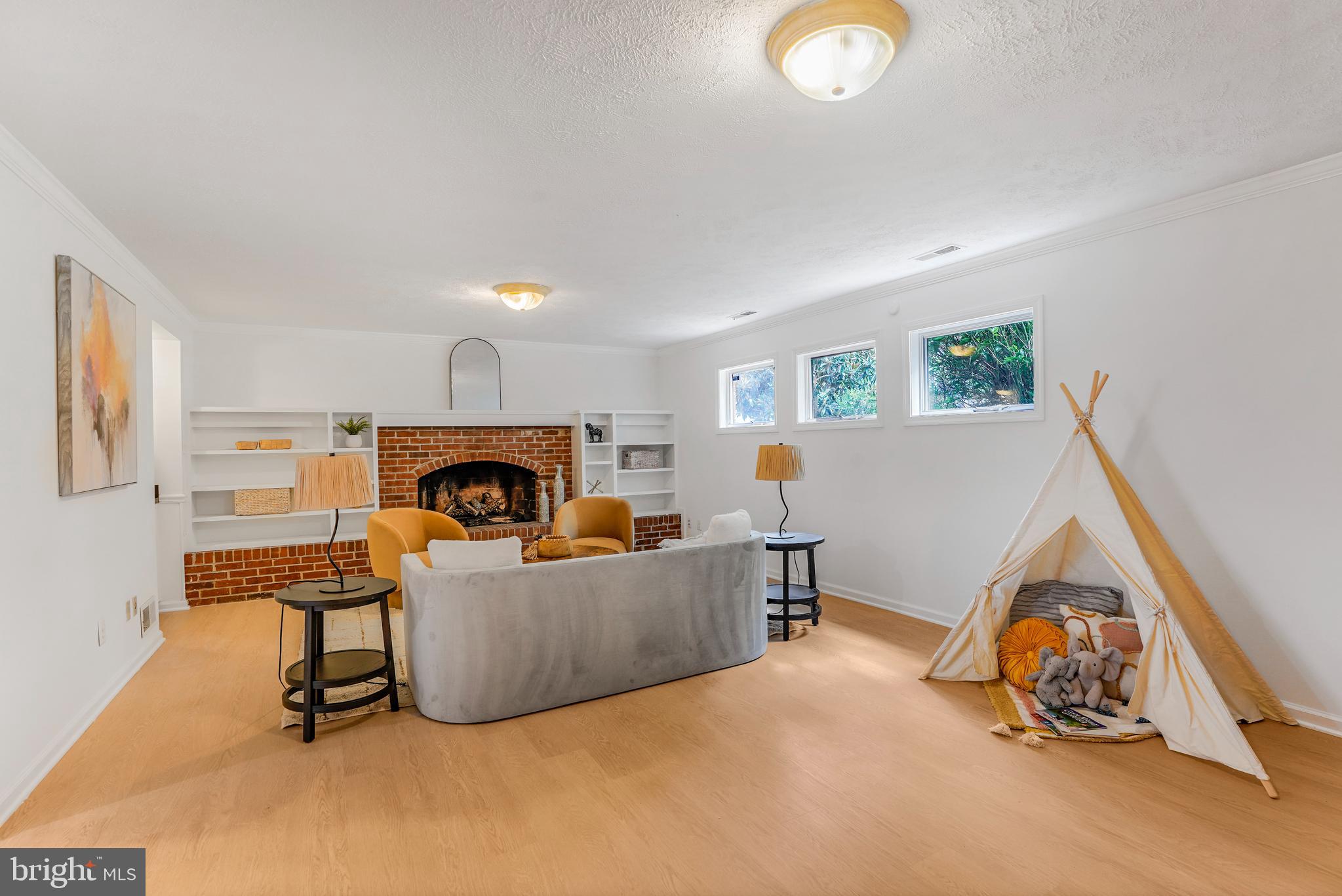 1218 Kensington Road McLean, VA 22101 - Photo 22 of 48 Huge rec room on lower level