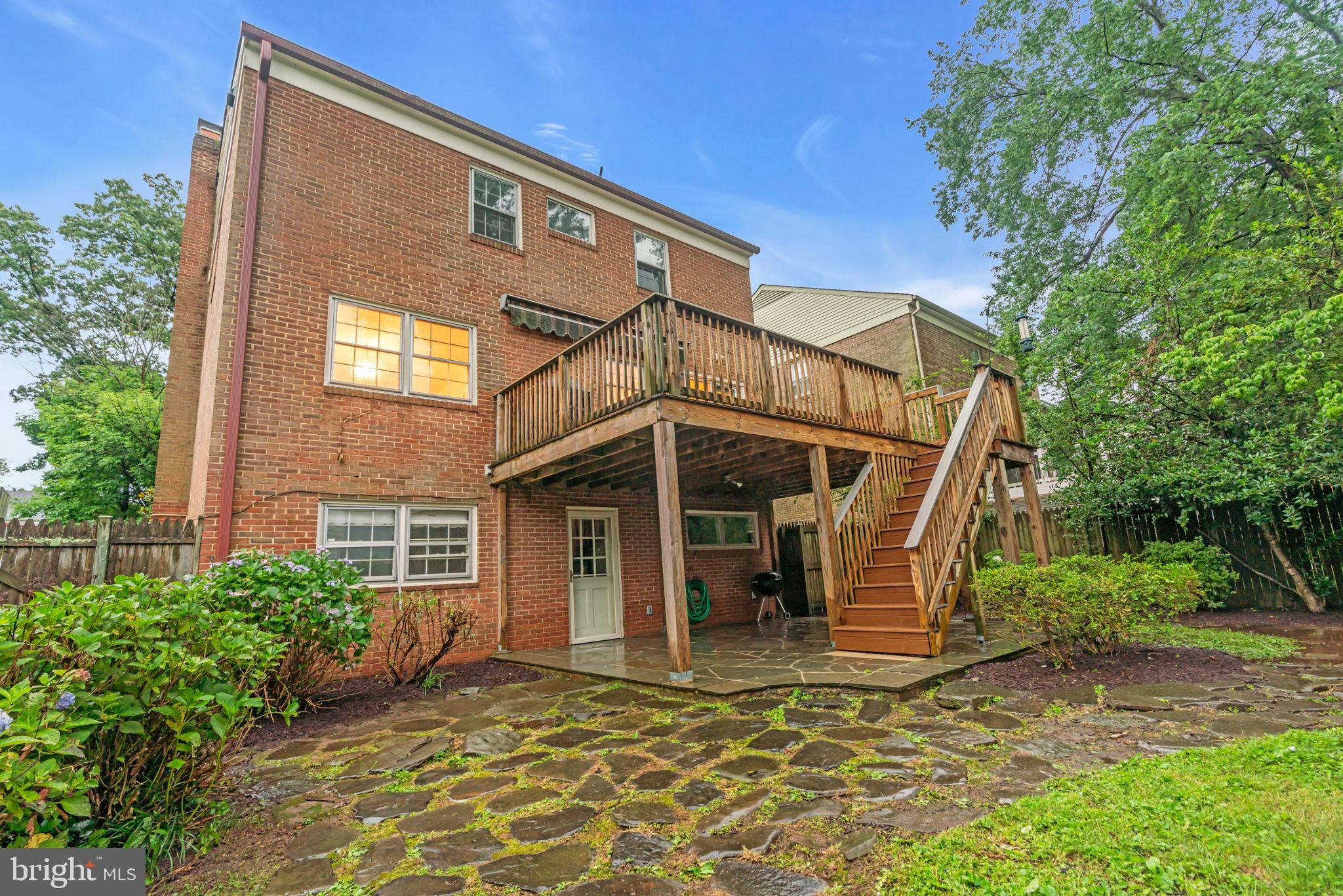 1218 Kensington Road McLean, VA 22101 - Photo 42 of 48