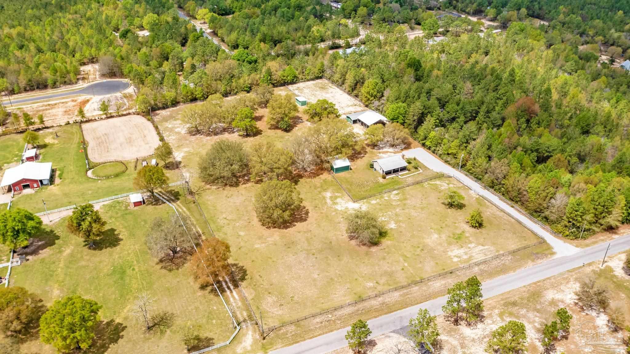6050 Donald Guy Road Crestview, FL 32539 - Photo 5 of 39