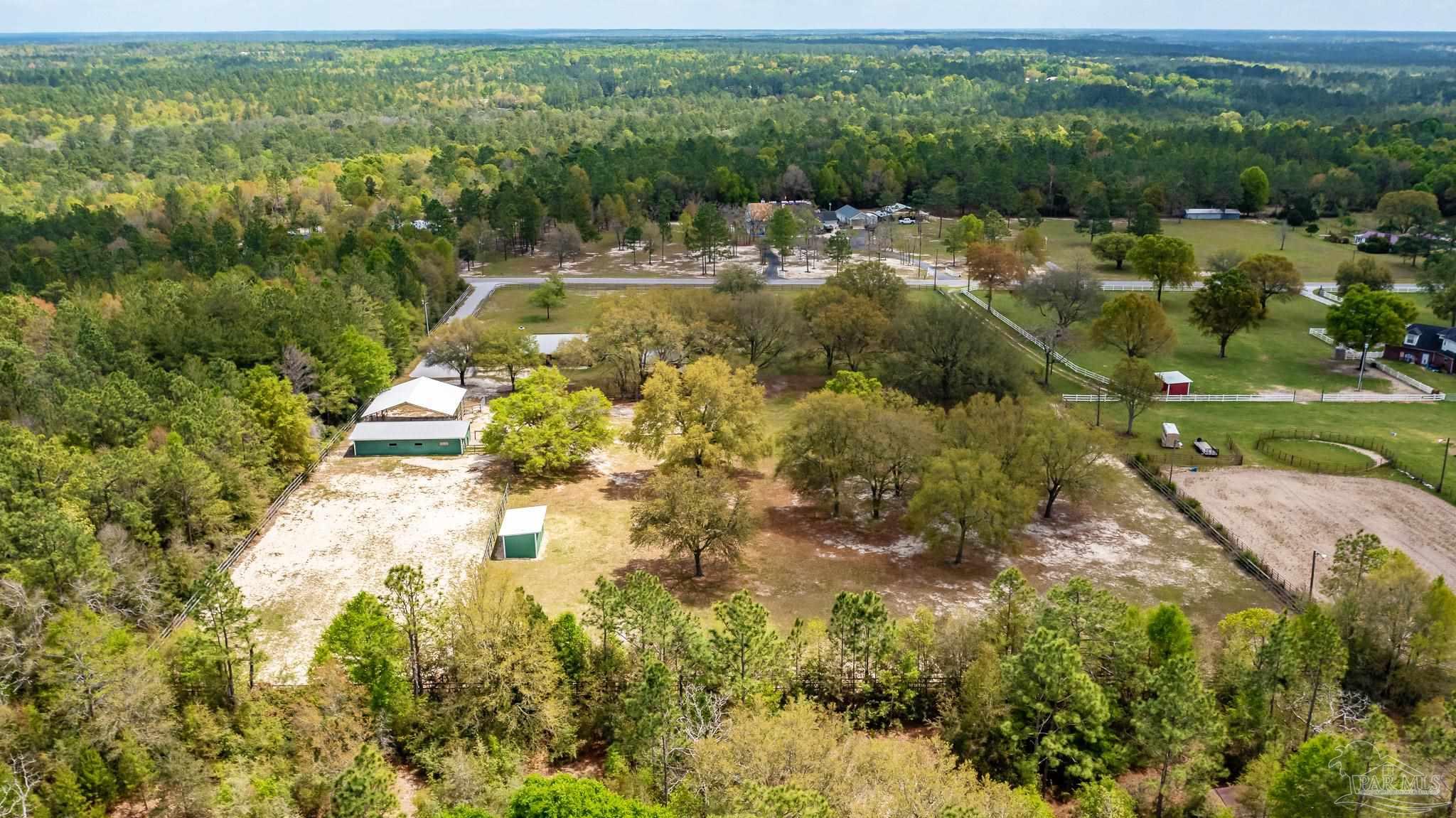 6050 Donald Guy Road Crestview, FL 32539 - Photo 8 of 39