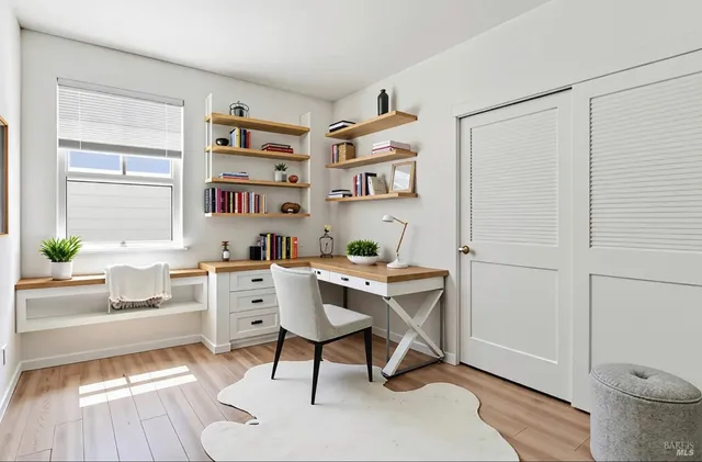 $1,380,000 | 56 Waterside Circle, San Rafael, CA 94903