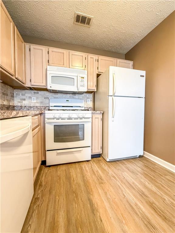 2711 Highland Ridge Northwest Kennesaw, GA 30152 - Photo 8 of 25