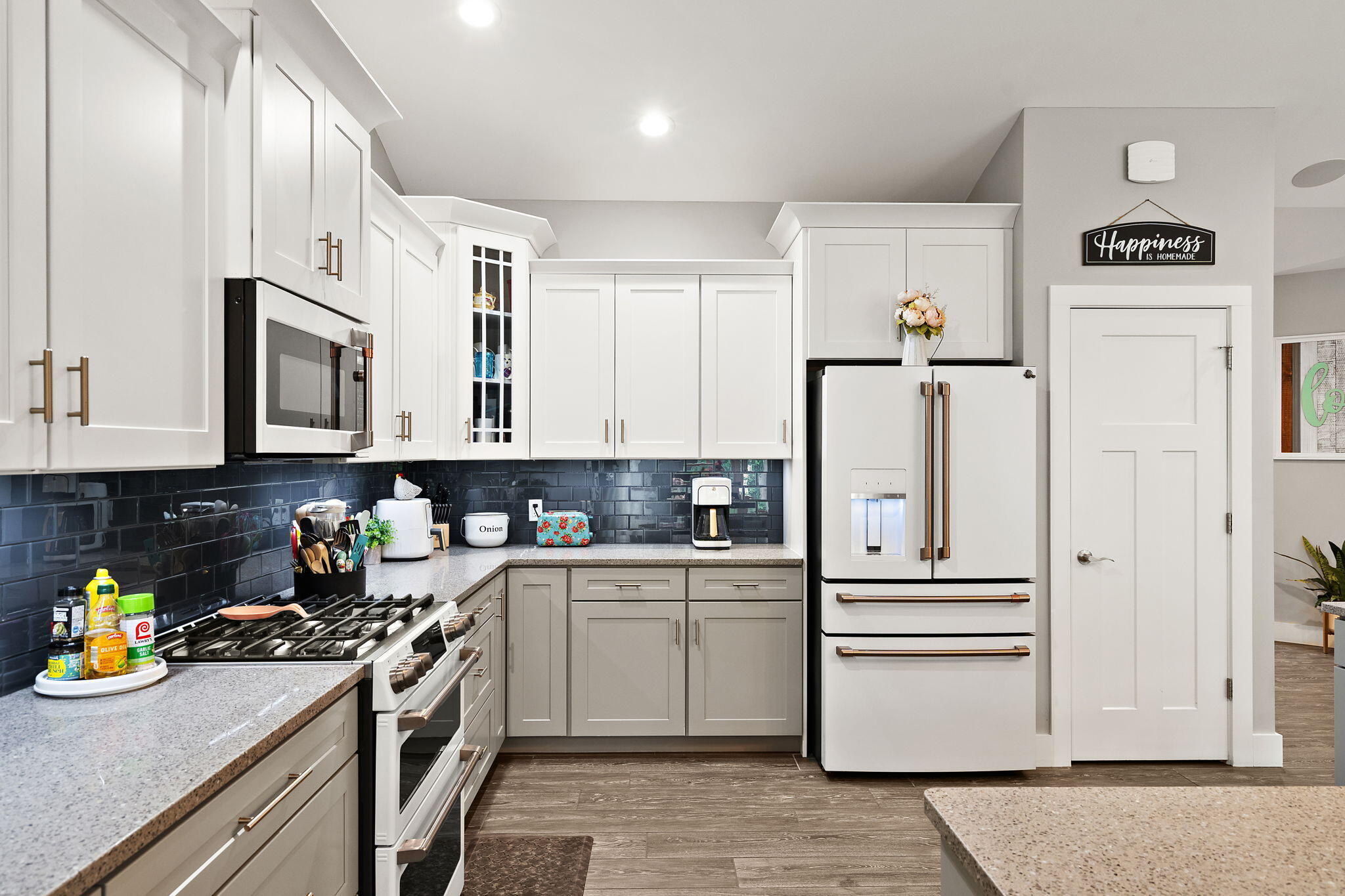 10186 Rustic Drive Demotte, IN 46310 - Photo 14 of 65 2048x1365