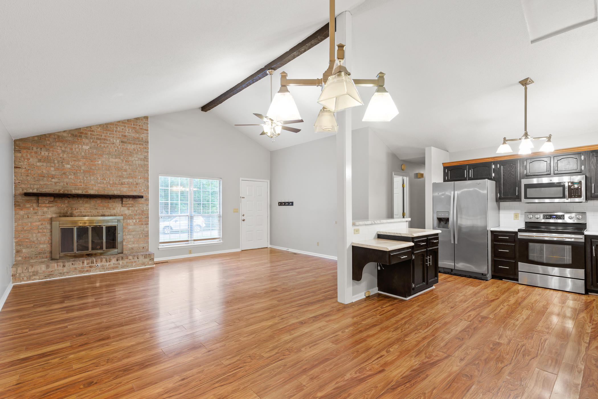 703 Swansons Ridge Road Chattanooga, TN 37421 - Photo 4 of 26 Great Room