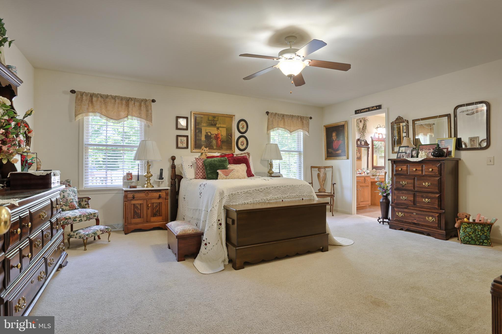 1508 Rolling Meadow Road Lebanon, PA 17046 - Photo 25 of 48 Large owners suite with walk in closet