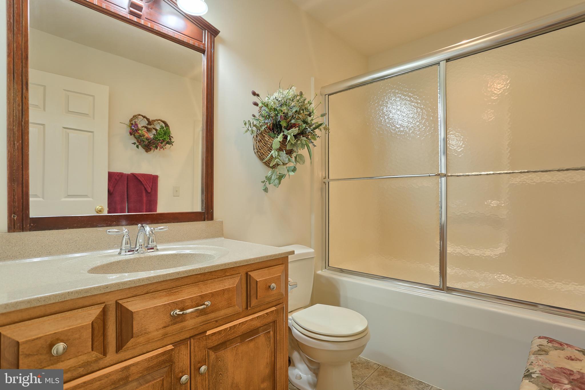 1508 Rolling Meadow Road Lebanon, PA 17046 - Photo 30 of 48 Bathroom 2 with tub/shower