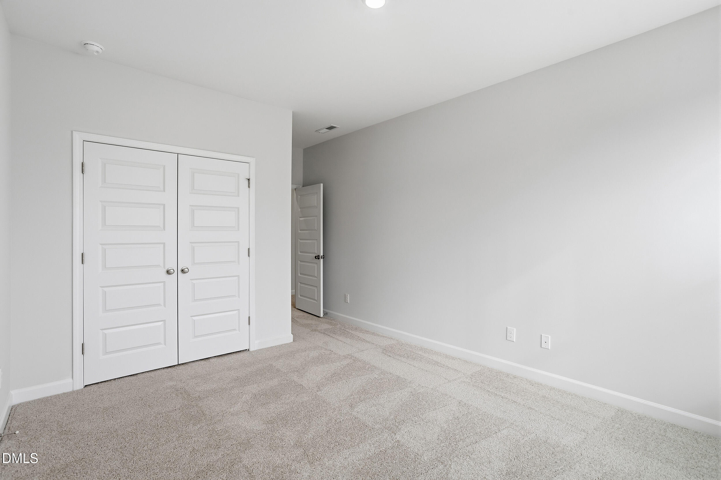 1109 Bell Heather Road, Unit 5 Durham, NC 27703 - Photo 23 of 35 FMWeb25