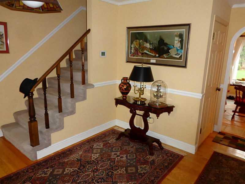 135 Laurel Crest Road Somerset, PA 15501 - Photo 23 of 25 Entry/Foyer.