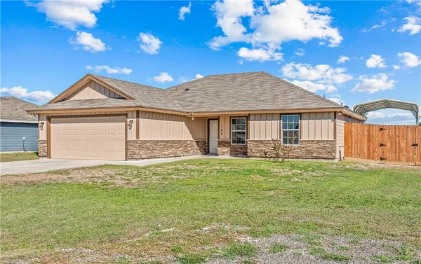 $263,000 | 105 Atkinson Drive, Orange Grove, TX 78372