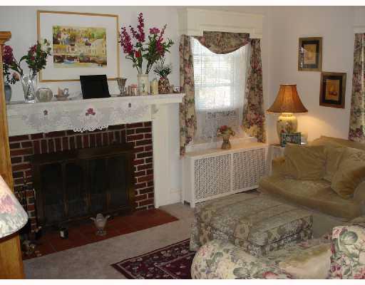 70 Conrad Street Woonsocket, RI 02895 - Photo 4 of 8 Living Room.