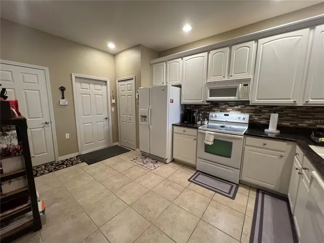 $3,000 | 2522 Oswego Drive, North Port, FL 34289