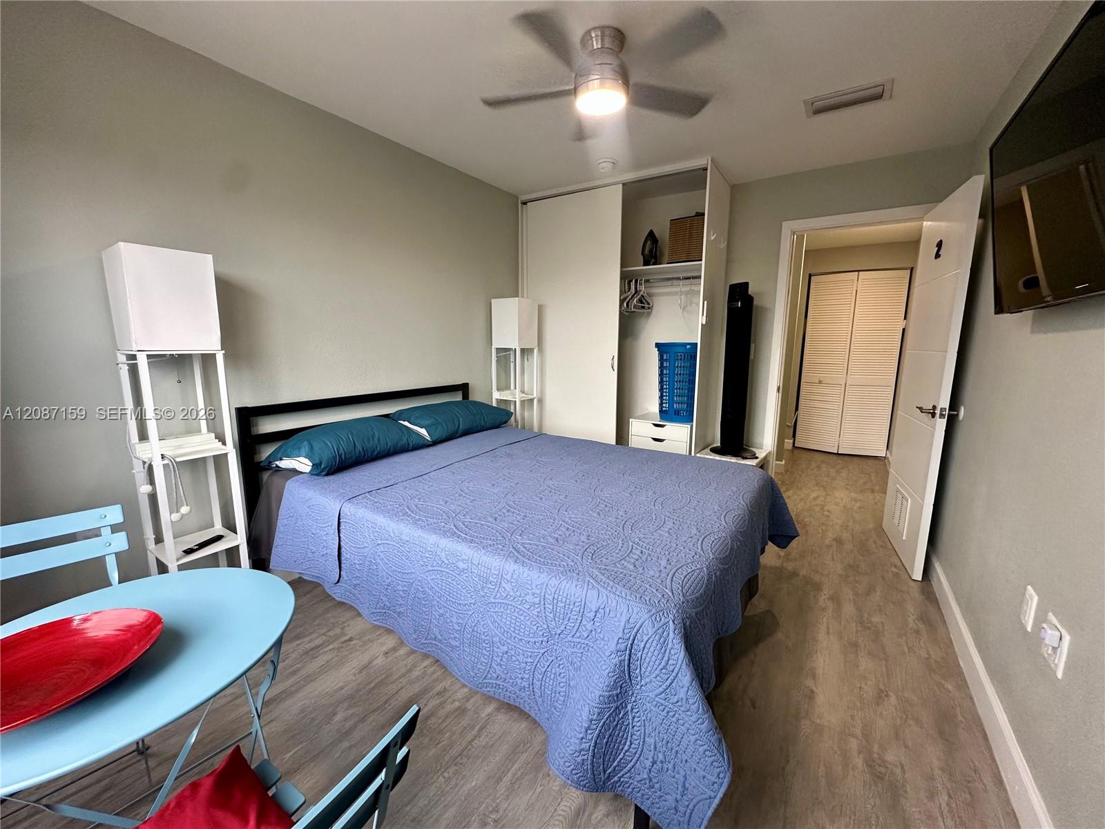 25784 Southwest 139th Path Homestead, FL 33032 - Photo 5 of 13 Gallery Image 5