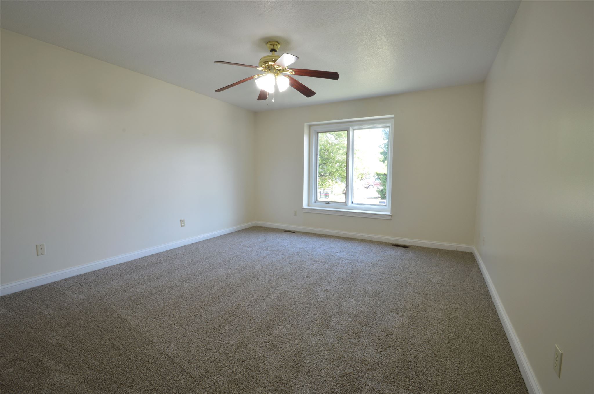 10424 Bitterroot Court Fort Wayne, IN 46804 - Photo 12 of 34 Gallery Image 12