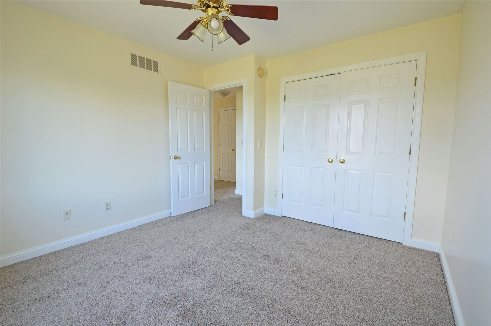 10424 Bitterroot Court Fort Wayne, IN 46804 - Photo 21 of 34 Gallery Image 21