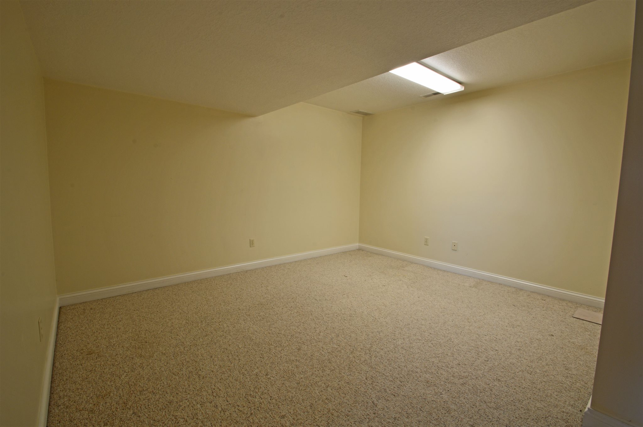10424 Bitterroot Court Fort Wayne, IN 46804 - Photo 23 of 34 Gallery Image 23