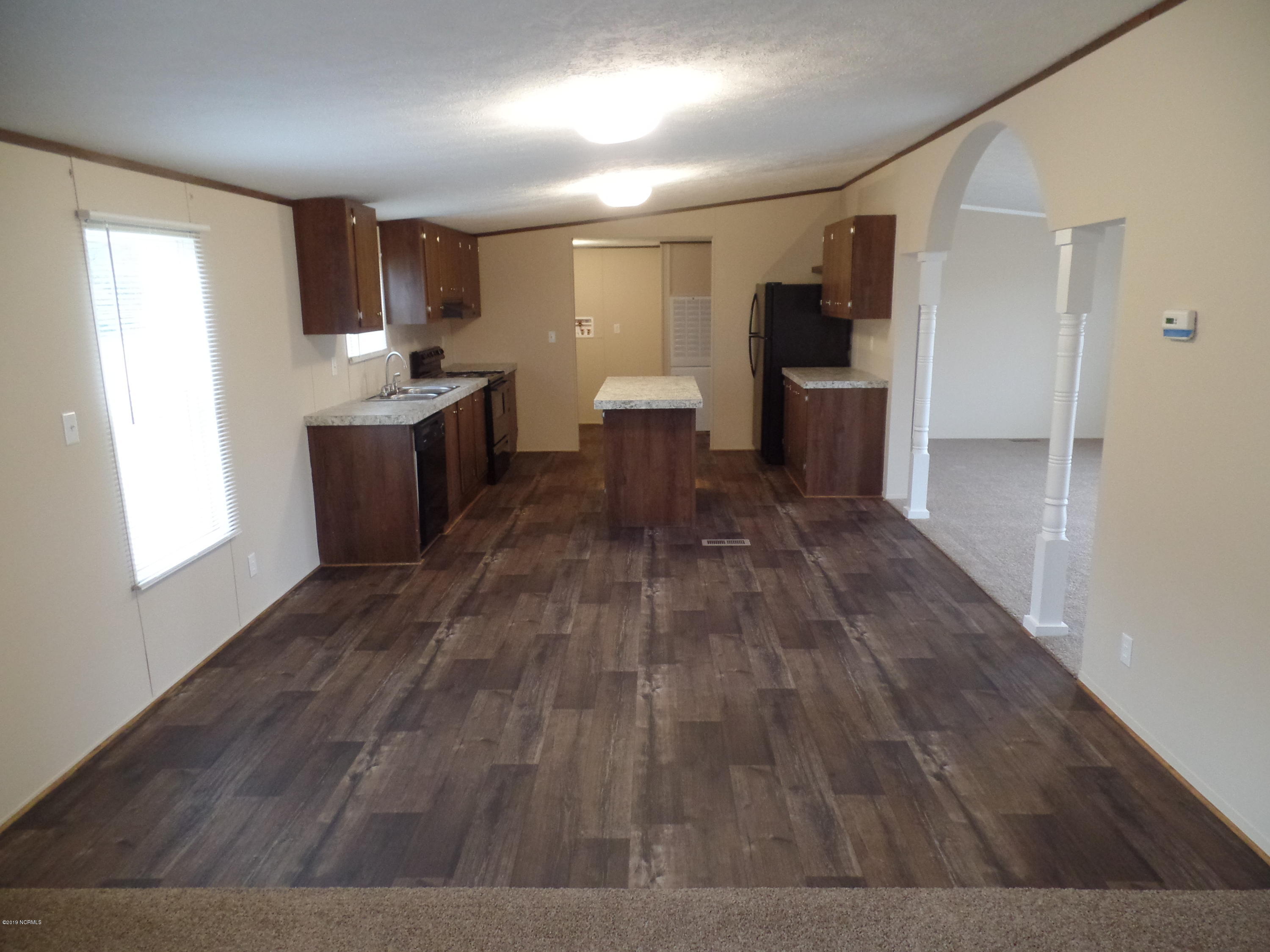 140 Jomar Road Orrum, NC 28369 - Photo 9 of 24 VMF 9 - Dining