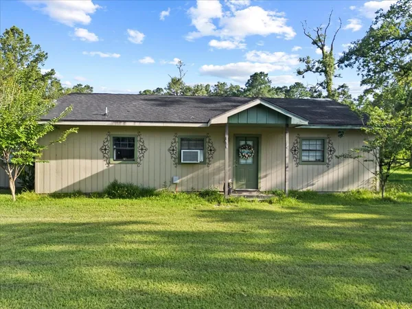 $189,000 | 150 County Road 6401, Dayton, TX 77535