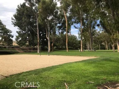 a view of a tennis court