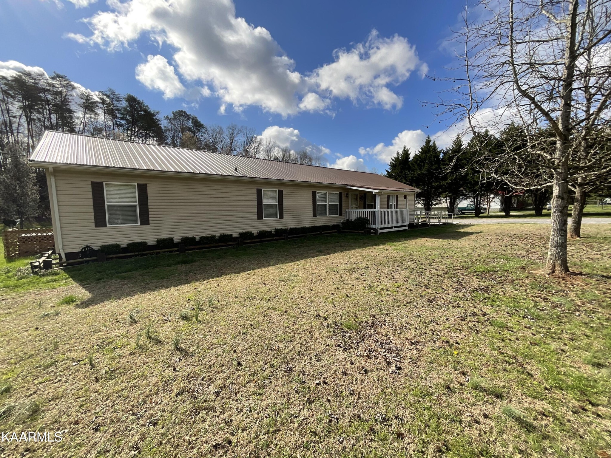 211 Baker Farm Road Tellico Plains, TN 37385 - Photo 8 of 32 Gallery Image 8