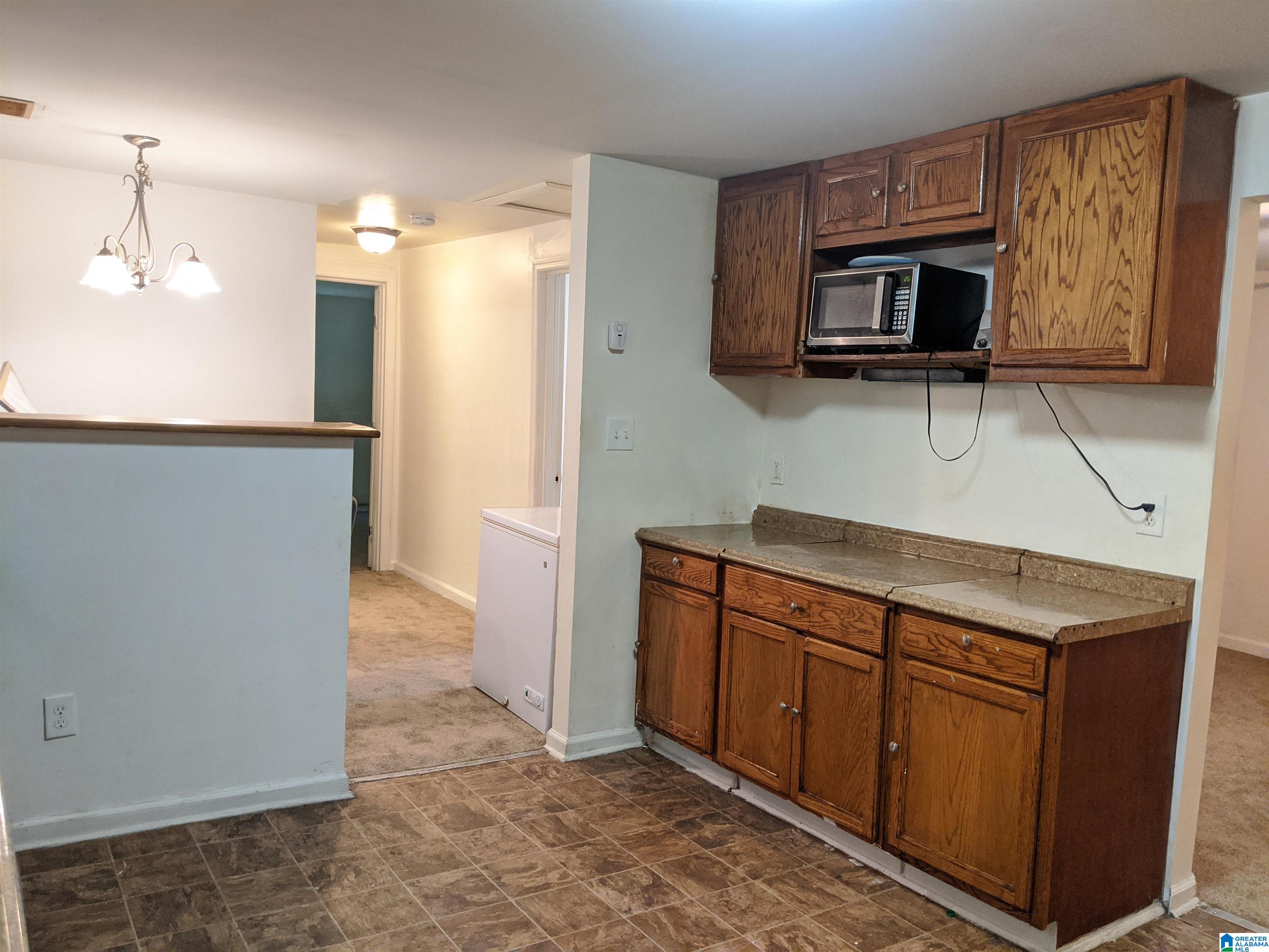 1039 Pine Street Birmingham, AL 35224 - Photo 11 of 27