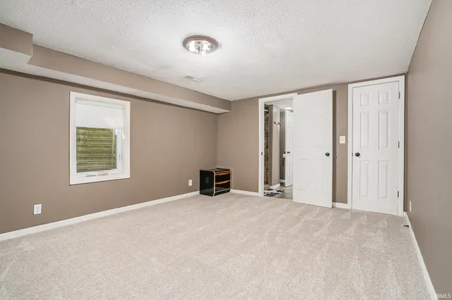 $399,900 | 500 Rutter Street, Warsaw, IN 46580