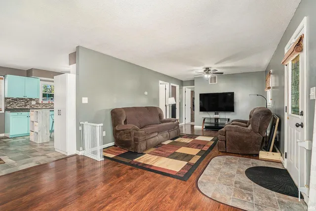 $399,900 | 500 Rutter Street, Warsaw, IN 46580