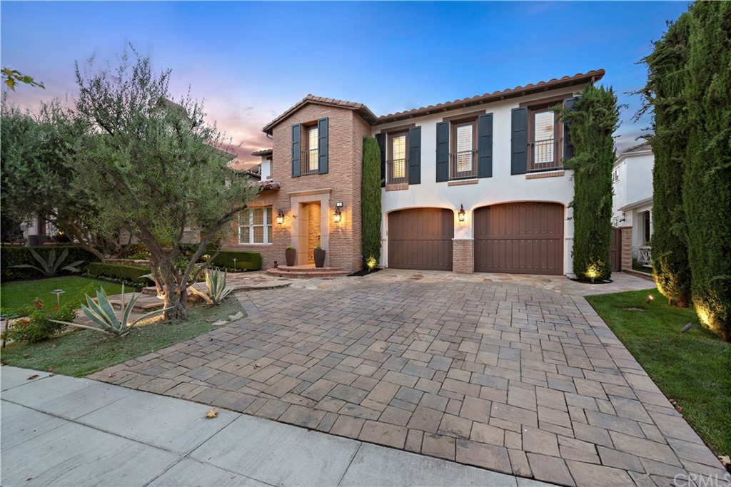 5 Tranquility Place Ladera Ranch, CA 92694 - Photo 3 of 50 Custom paver driveway