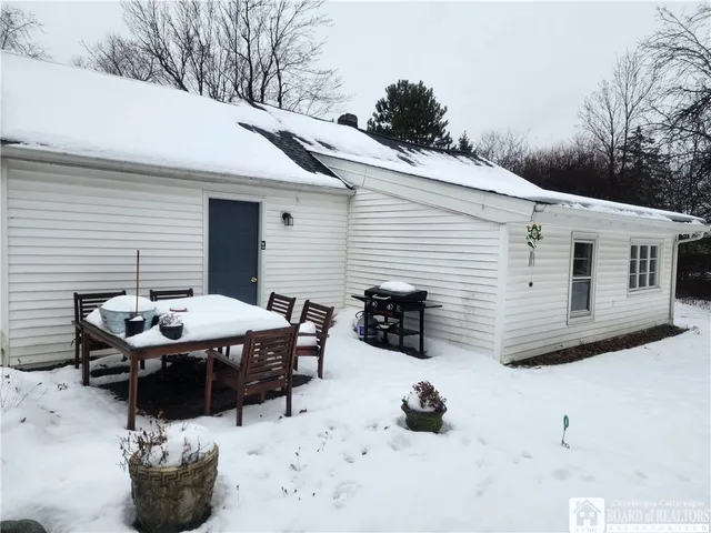 $260,000 | 121 Winona Road, Elma, NY 14059