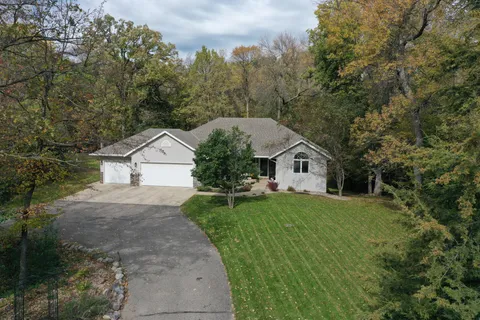 $490,000 | 7536 158th Avenue Northeast, Spicer, MN 56288