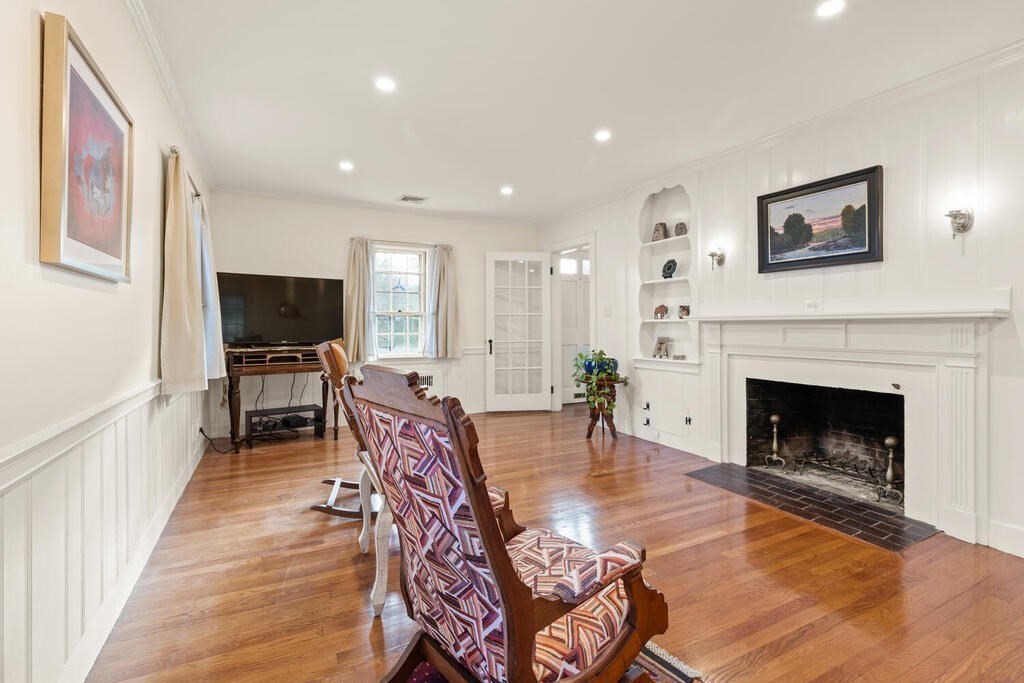 57 Spring Street Arlington, MA 02476 - Photo 7 of 26 Gallery Image 7